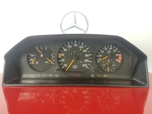 MERCEDES BENZ W124 S124 Speedometer Instrument Cluster Petrol 220km/h nr4 - Picture 1 of 9