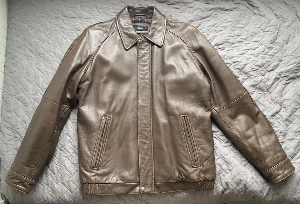 Chaqueta estilo bombardero Alfani 100 % cuero genuino para hombre - talla mediana Foto 1 de 4