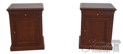 70517: Par de mesitas de noche ETHAN ALLEN Empire Cherry Foto 1 de 4