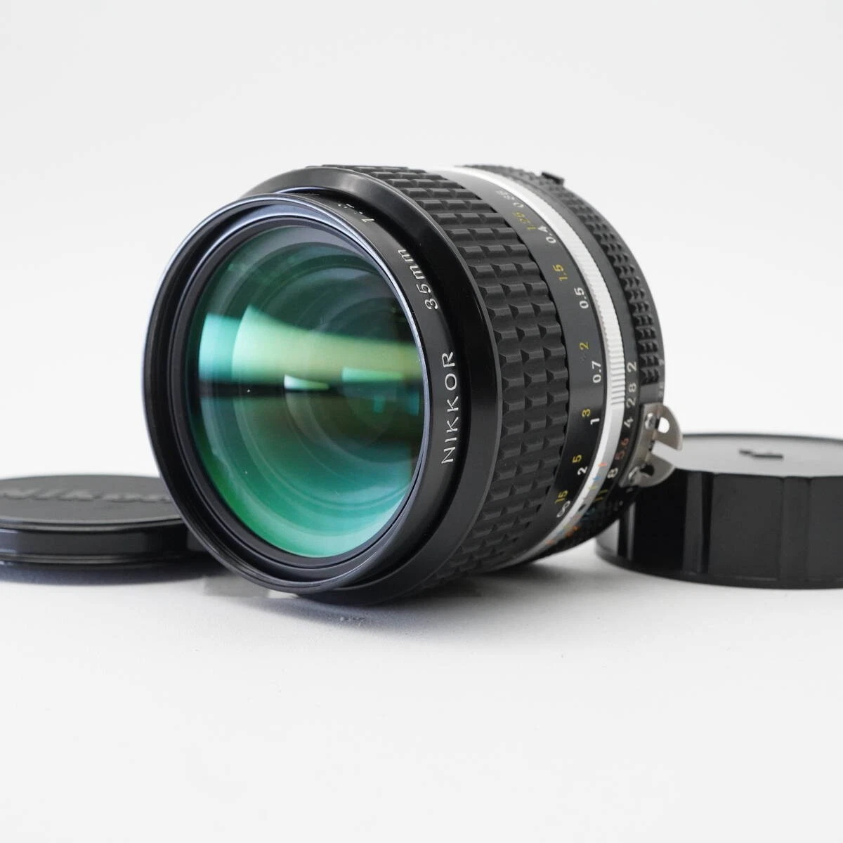 ニコン Nikon Nikkor Ai-s 35mm F2 #s-1 Nikon 35mm f2 Nikkor AI-S – Kamerastore