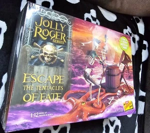 Lindberg 1:12 Jolly Roger Series Escape the Tentacles of Fate Model Kit GLOWS! - Picture 1 of 3