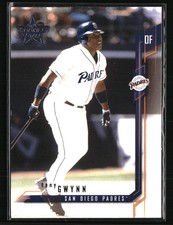 Tony Gwynn 2001 Leaf #19 Baseball Card