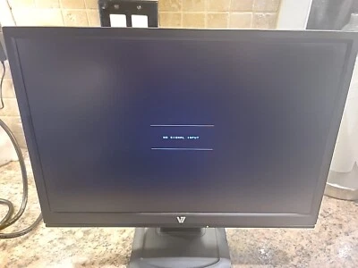 V7 D19W12C  19-Inch TFT LCD Monitor - Black - Image 1 of 4