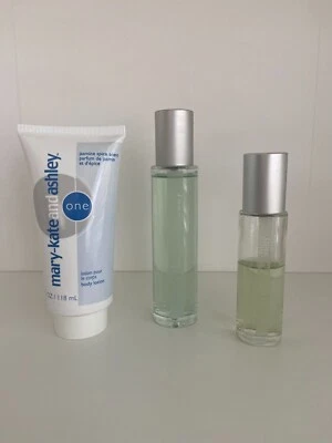 Juego de un perfume con loción Mary Kate and Ashley Foto 1 de 4