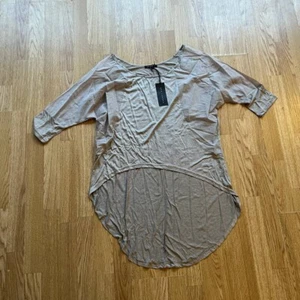 NWT modest panel top from QED London oversized grey colour size L - Picture 1 of 4