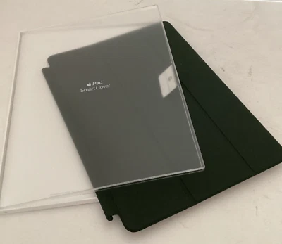 Apple Smart Cover for iPad 10"X7" - Cyprus Green-MGYR3ZM/A - Image 1 of 4