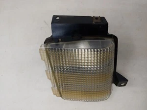 1990-94 Chevrolet Lumina (car) Right Passinger Side  parking light OEM 5975720 - Picture 1 of 6
