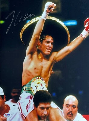 Julio Cesar Chavez Signed 11x14 Boxing Photo PSA 5A97295 - Image 1 of 2