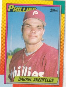 FREE SHIPPING-MINT-1990 Topps Traded  Darrel Akerfelds #1T PHILLIES