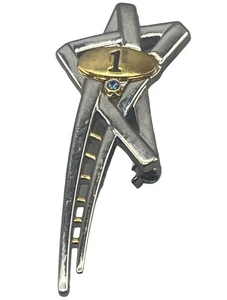 broche pin este último al éxito color plata oro 2" LEER - Imagen 1 de 5