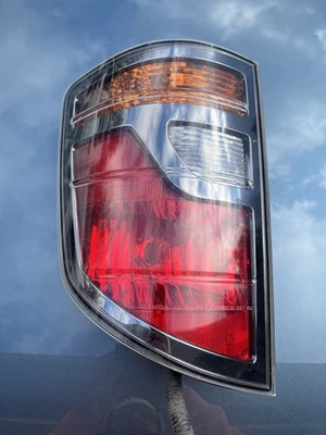 Luz de freno trasera izquierda del lado del conductor Honda Ridgeline 2006 2007 2008 fabricante de equipos originales Foto 1 de 4