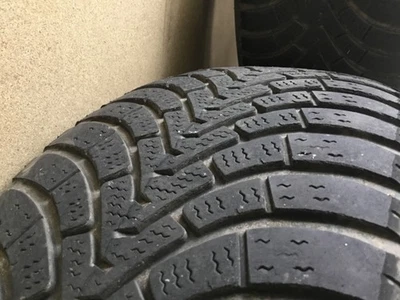 4x BMW Alufelgen mit Winterreifen. - Bild 1 von 4