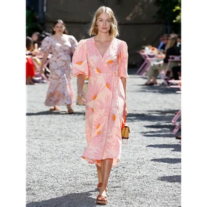 Kate Spade NY Midi Dress 0 XS Pink Falling Flower Wrap Short Sleeve Runway - Picture 1 of 15