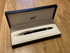 Montblanc StarWalker Fountain Pen Black Resin