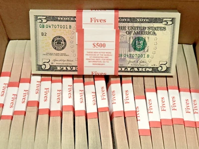 Graduation!  US Federal Reserve 5 Dollar Sequential Notes Lot Of 5  2020-2024 - Image 1 of 3