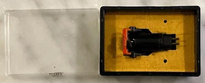 REALISTIC RXT5 (SHURE M111E) P-MOUNT CARTRIDGE & R15X (SHURE N111E) STYLUS CASE, - Picture 1 of 8