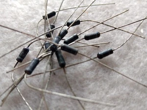 7x OA126 SILIZIUM ZENER-DIODE 11v 5mA Vintage NOS nur Markenware, kein China 79 - Picture 1 of 1