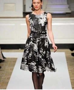 NWOT Oscar De La Renta Dress Size 6 - Picture 1 of 7