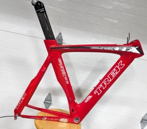 Trek Equinox 9.5 TTX OCLV 110 carbon red frame - Picture 1 of 20