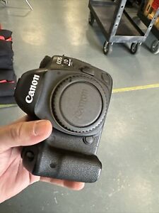 Canon EOS 5D MARK IV 30.4 MP Digital SLR Camera - Black (Body Only)