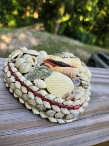 Vintage Tybee Island Heart Seashell Trinket Box – Red Velvet Lining – Souvenir C - Picture 1 of 13