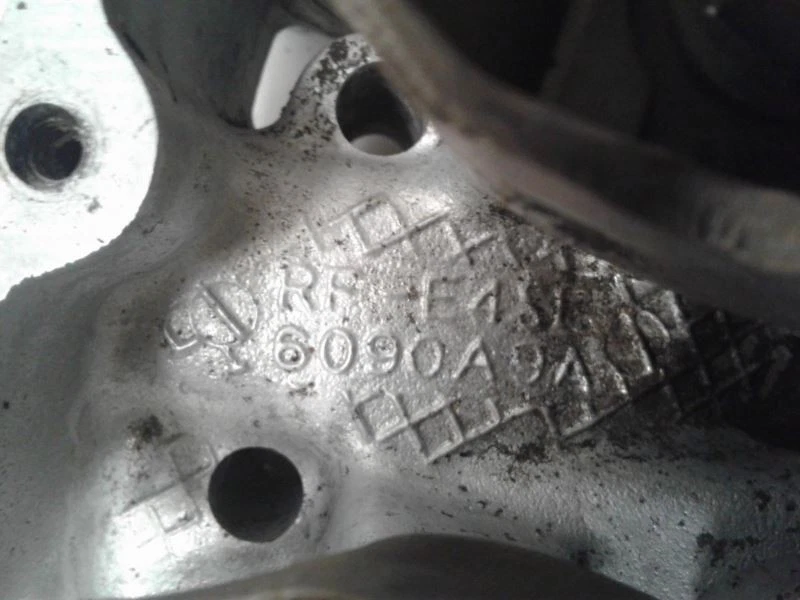 Culata MERCURY COUGAR 1984-1987 3,8 L V6 E4SE-6090-A9A Foto 1 de 4