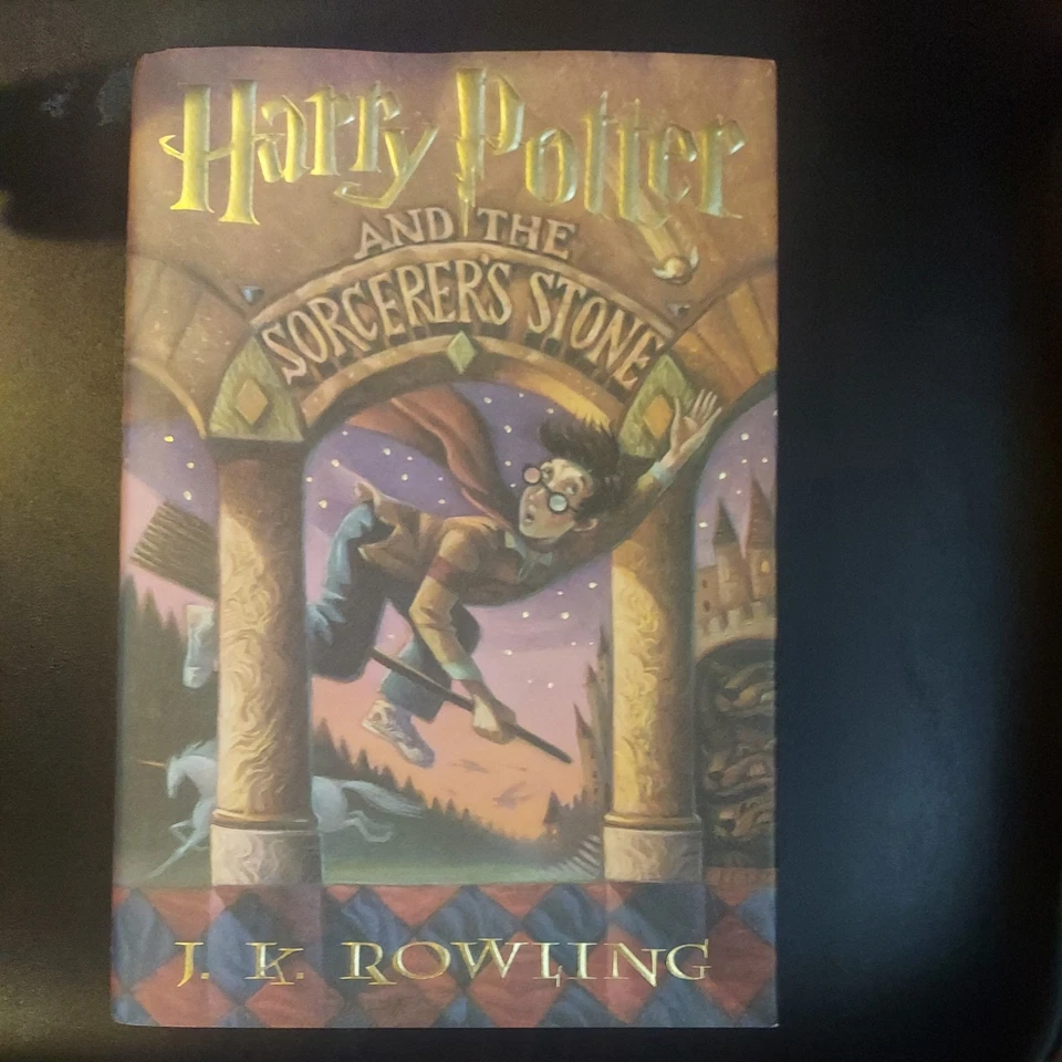 Harry Potter and the Sorcerer's Stone 1st American Edition (1st Printing) - Image 1 of 3