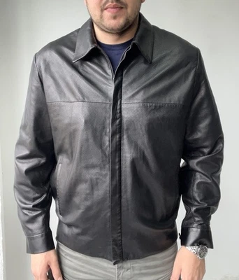 Auténtica chaqueta de bombardero de cuero genuino perforada Brioni para hombre talla XXL ~ XL-XXL Foto 1 de 4