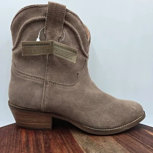 Dingo Tumbleweed Boots Women's 11M Taupe Suede Cowboy Western Ankle Festival - Picture 1 of 12