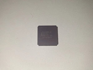 Intel R80286-8 SX123 80286 very rare SX123 vintage CPU GOLD QTY:1 - Picture 1 of 3