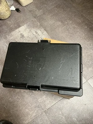 Centro de distribución de energía genuino Mopar 69338721AA Chrysler Pacifica Voyager Foto 1 de 4