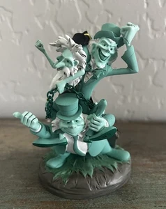 Disney Park Christmas Ornament Hitchhiking Ghosts Haunted Mansion 2018 - Damaged - Picture 1 of 5
