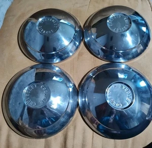 Chevrolet 1960's Corvair Chrome Hubcap Dog Dish (MINT CONDITION) - Picture 1 of 7