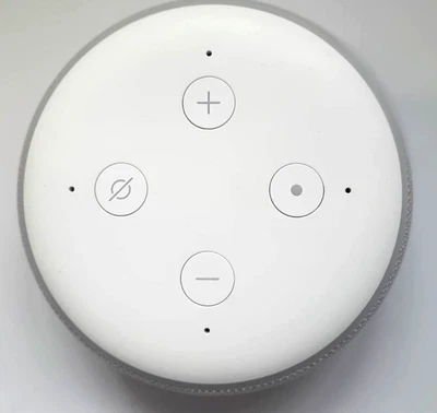 Amazon Echo Dot 3rd Generation Smart Alexa Speaker White A Condition - No Cable - Image 1 of 4