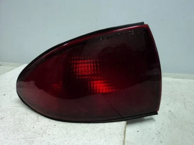 Luz trasera izquierda del conductor montada en cuarto para Chevrolet Cavalier 95-96 c-36878 Foto 1 de 2