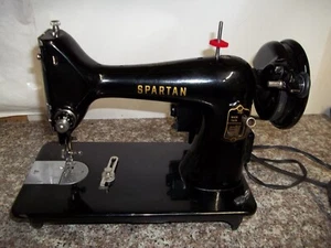 CC3 Singer 99K/192K Macchina da cucire spartan solo parti originali Gran Bretagna - Foto 1 di 74