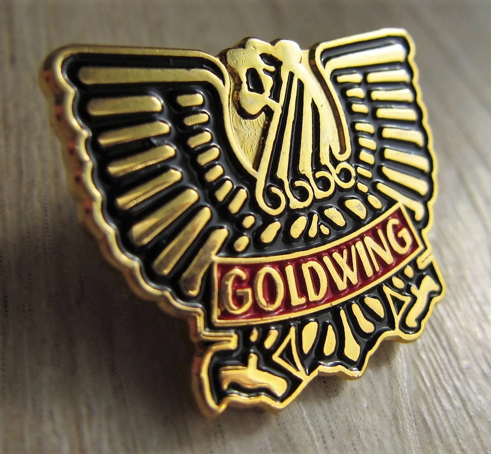 HONDA Pin / Pins - GOLDWING Logo - goldfarben - Motorcycle - Kult