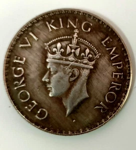 1939 British India King George Rupee Antique Silver Finish Brass Restrike Coin - Picture 1 of 4