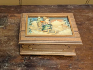 GOEBEL HUMMEL Limited Ed MUSIC BOX "Ride Into Christmas" Four Seasons Mint Works - Picture 1 of 13
