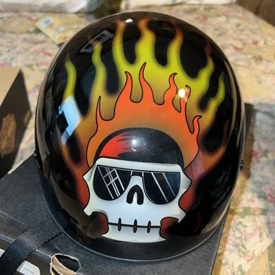 Casco para mujer marca Harley Davidson talla X pequeño (nuevo en caja) Foto 1 de 4