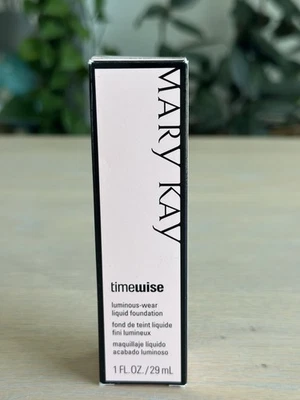 Mary Kay TimeWise Luminous-Wear Liquid Foundation Ivory 6 Normal 1oz 038702 NOS - Image 1 of 4