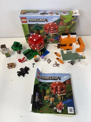 Lego Minecraft Lot Of 2 Sets 21178, 21179 Fox Lodge & Mushroom House - Image 1 of 4