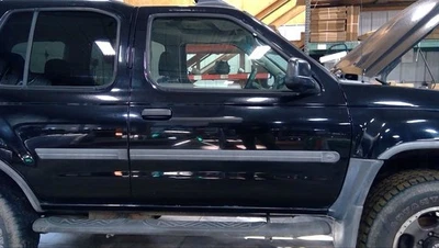 Passenger Front Door Electric Fits 01-04 FRONTIER 1045445 - Image 1 of 4