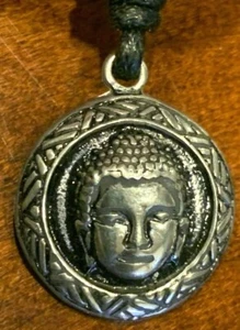 Buddha Kopf Amulett Silber Farbe Zinn Charm Halskette Anhänger Schmuck - Bild 1 von 2