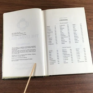 The Living Bible Scriptures Paraphrased Hardcover Edition Brown 1020 Pages 1974 - Imagen 1 de 24