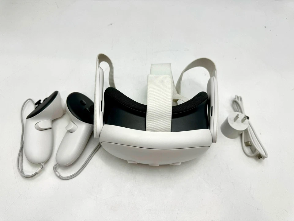 META QUEST 3 512GB - ULTIMATE MIXED REALITY EXPERIENCES - WHITE - Image 1 of 4