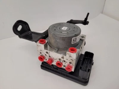 2015 CADILLAC XTS Antilock Brake Part Assembly WO Adaptive Cruise Base 2293248   - Image 1 of 4