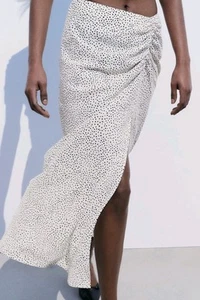Zara Maxi Skirt XL White Black dot Side Slit Ruched New - Picture 1 of 11