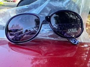 Guess GU7246 Pur-58 Unisex Sonnenbrille mit Etui - leichte Kratzer auf Gläsern - Bild 1 von 9