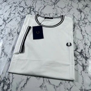 Camiseta FRED PERRY Para Hombres Blanca Doble Punta TALLA XL M1588 100 NUEVA CON ETIQUETAS Auténtica - Imagen 1 de 9